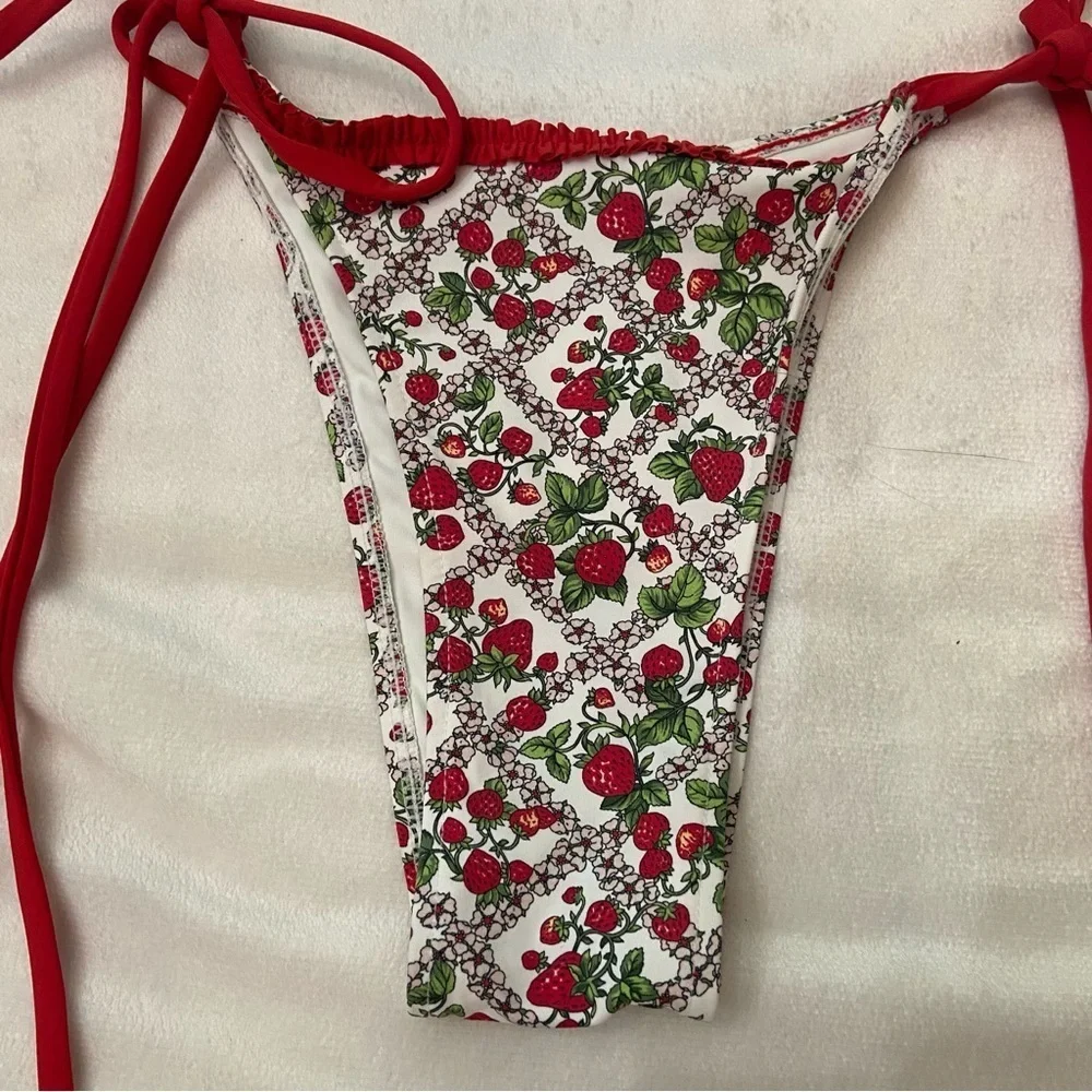 New! Frankies Bikinis divine String Bikini Bottom Berry In Love 3767